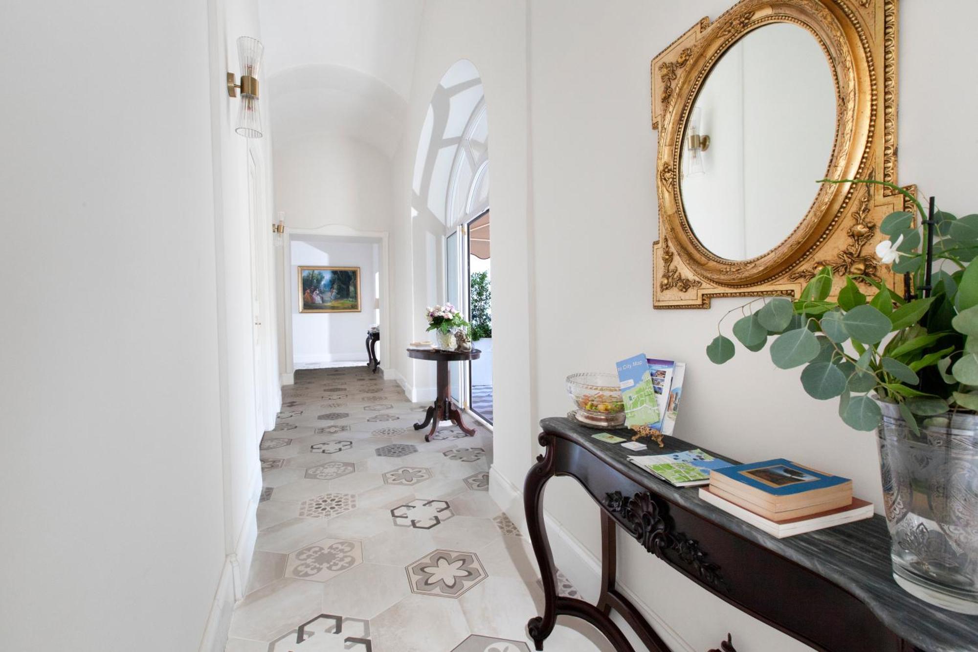 Grace Suites Соренто Екстериор снимка